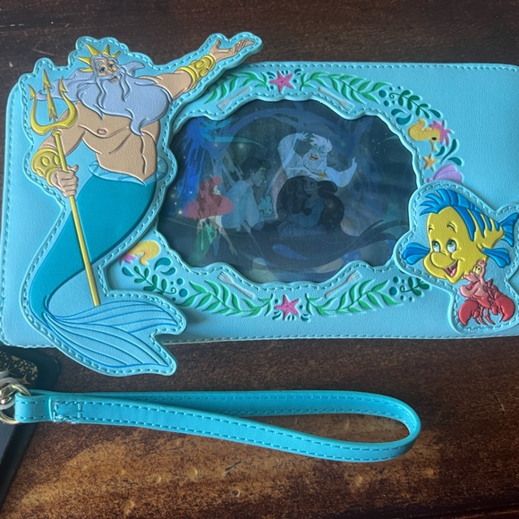 The Little Mermaid Princess Series Lenticular Zip Around Wristlet Wallet - Picture 3 of 5